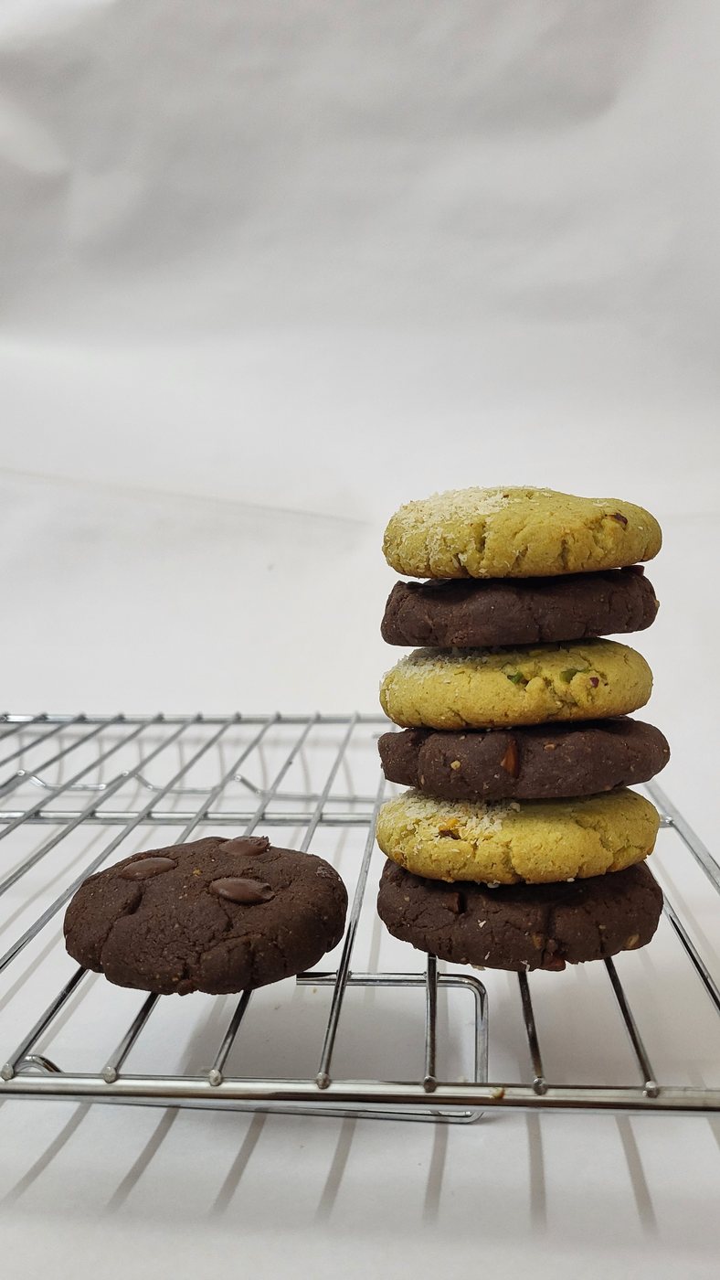 A stack of assorted millet cookies